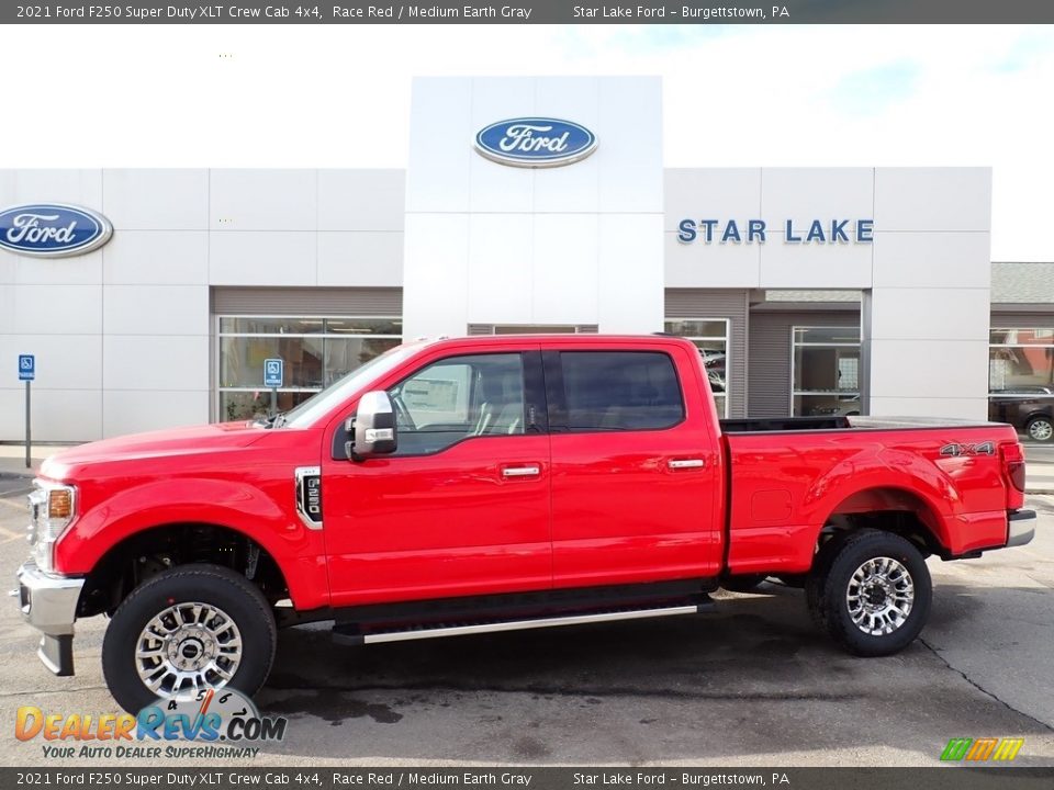 2021 Ford F250 Super Duty XLT Crew Cab 4x4 Race Red / Medium Earth Gray Photo #1