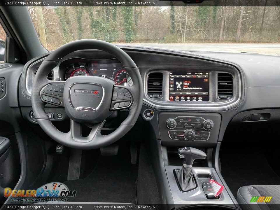 Dashboard of 2021 Dodge Charger R/T Photo #18