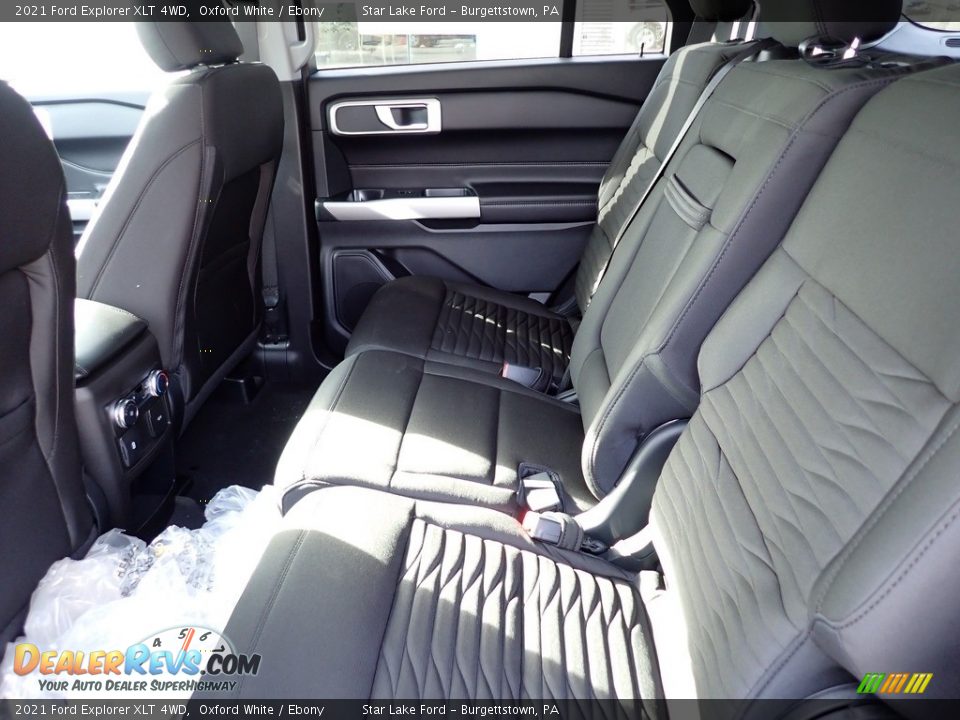 2021 Ford Explorer XLT 4WD Oxford White / Ebony Photo #11