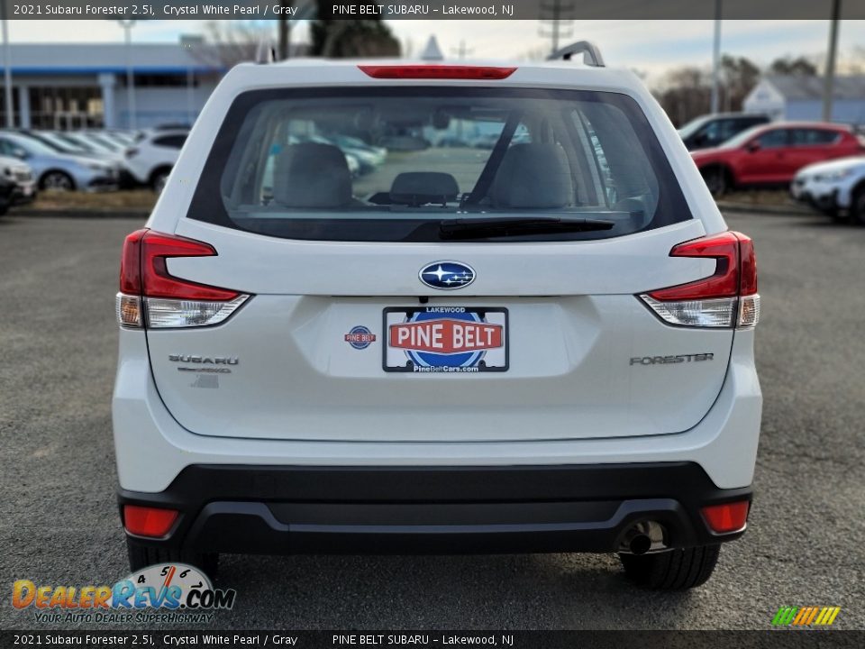 2021 Subaru Forester 2.5i Crystal White Pearl / Gray Photo #7