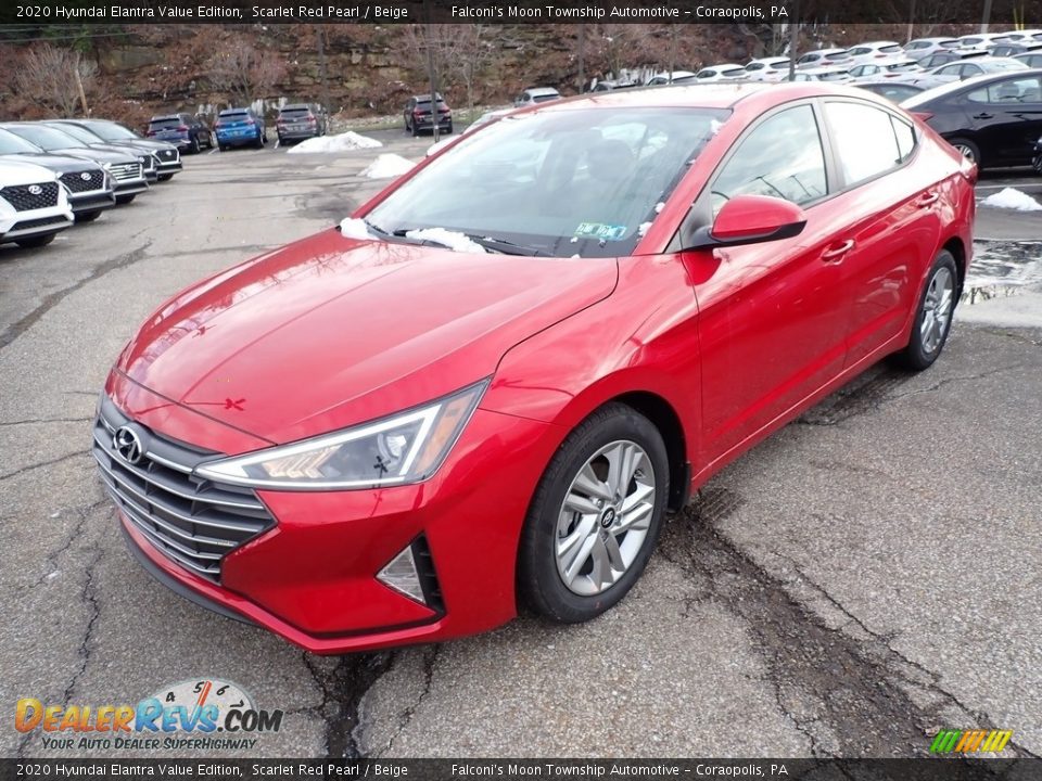 Front 3/4 View of 2020 Hyundai Elantra Value Edition Photo #5