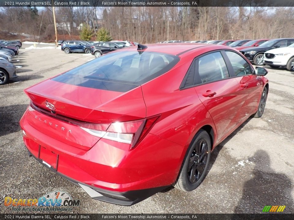 2021 Hyundai Elantra SEL Calypso Red / Black Photo #2