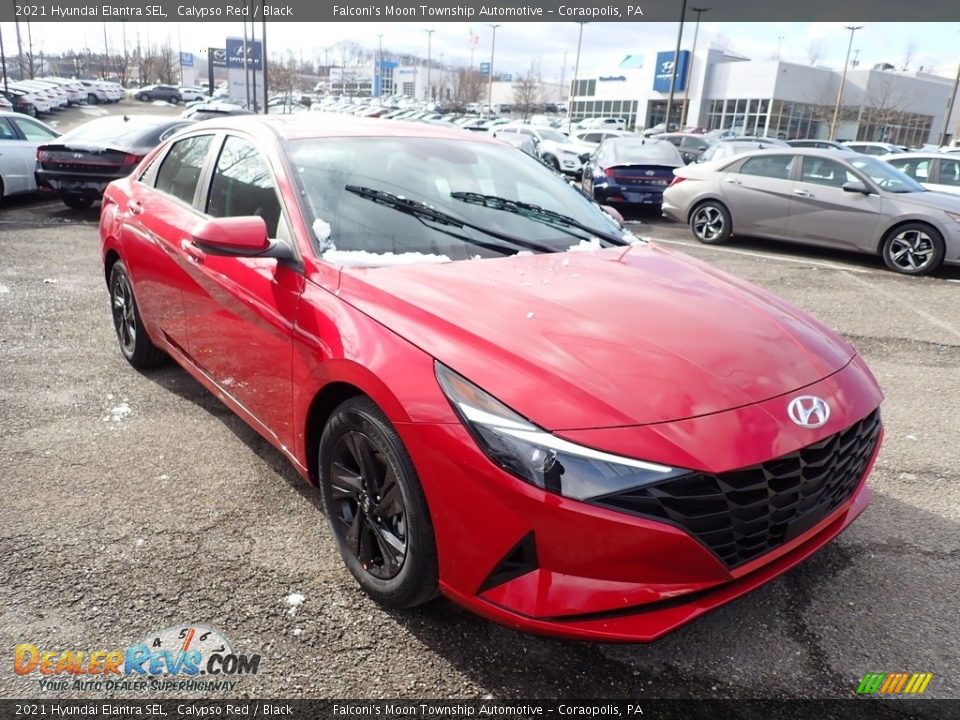 2021 Hyundai Elantra SEL Calypso Red / Black Photo #3