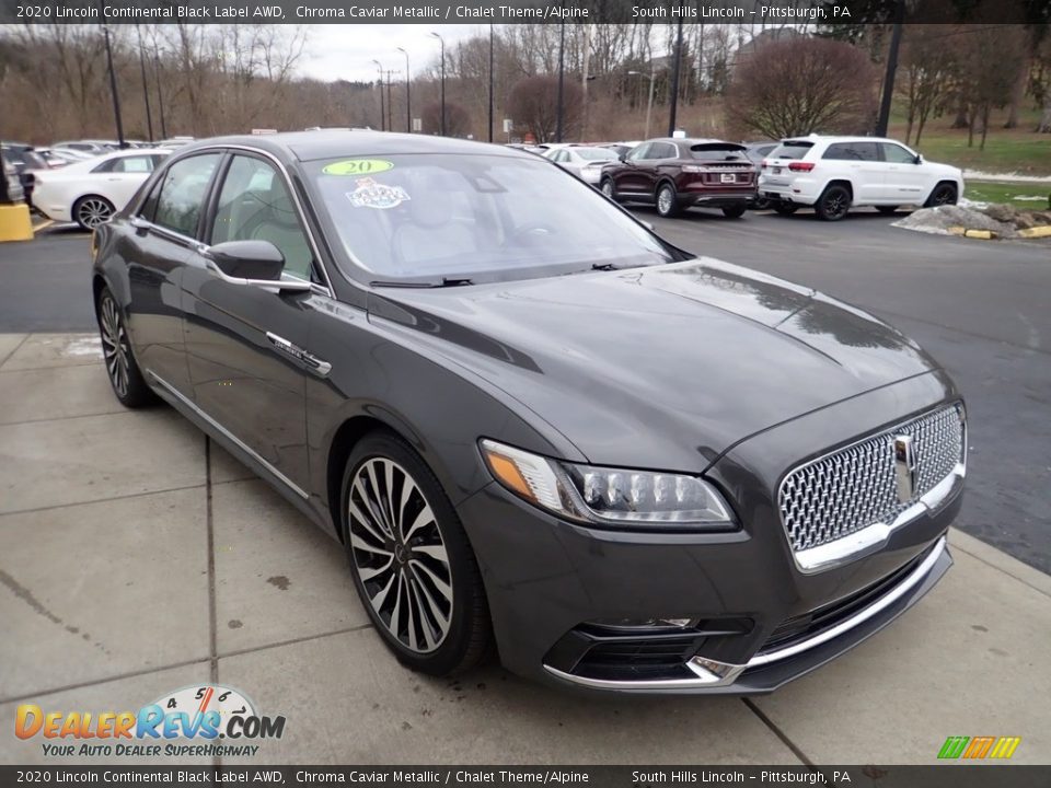 Front 3/4 View of 2020 Lincoln Continental Black Label AWD Photo #8