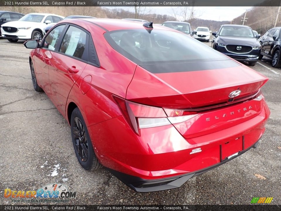 2021 Hyundai Elantra SEL Calypso Red / Black Photo #6