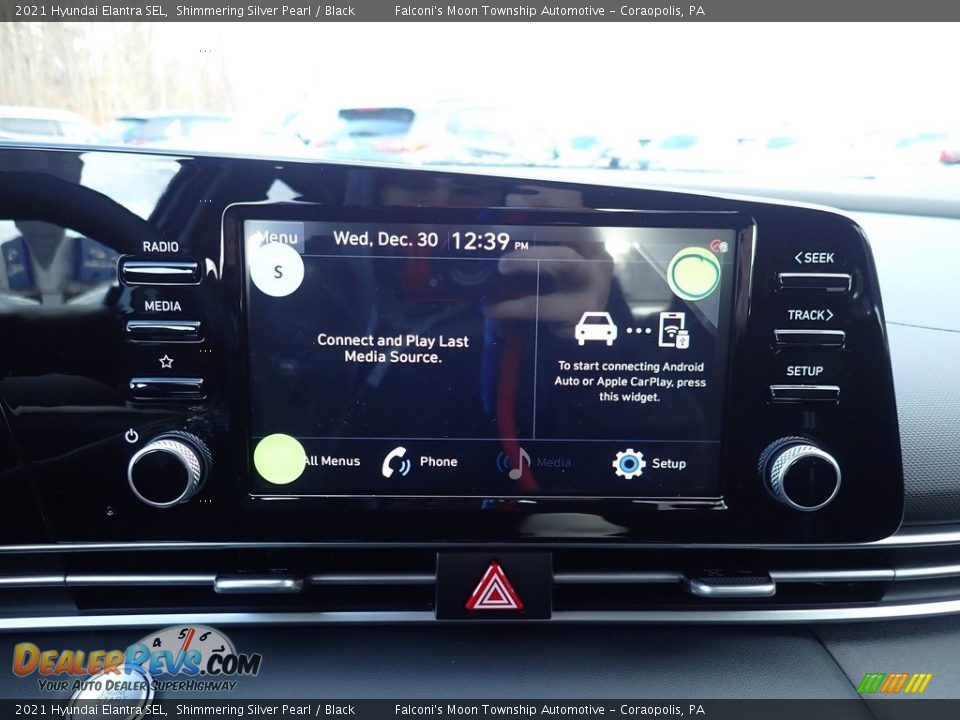 2021 Hyundai Elantra SEL Shimmering Silver Pearl / Black Photo #13