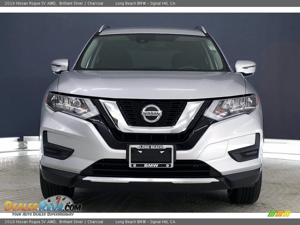 2019 Nissan Rogue SV AWD Brilliant Silver / Charcoal Photo #2