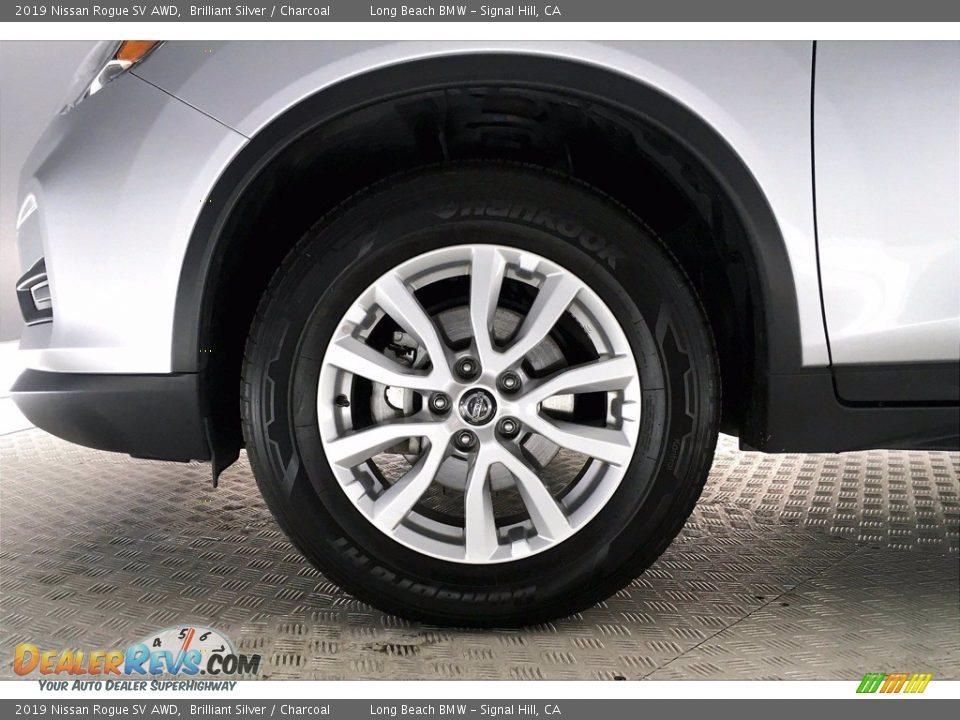 2019 Nissan Rogue SV AWD Wheel Photo #8