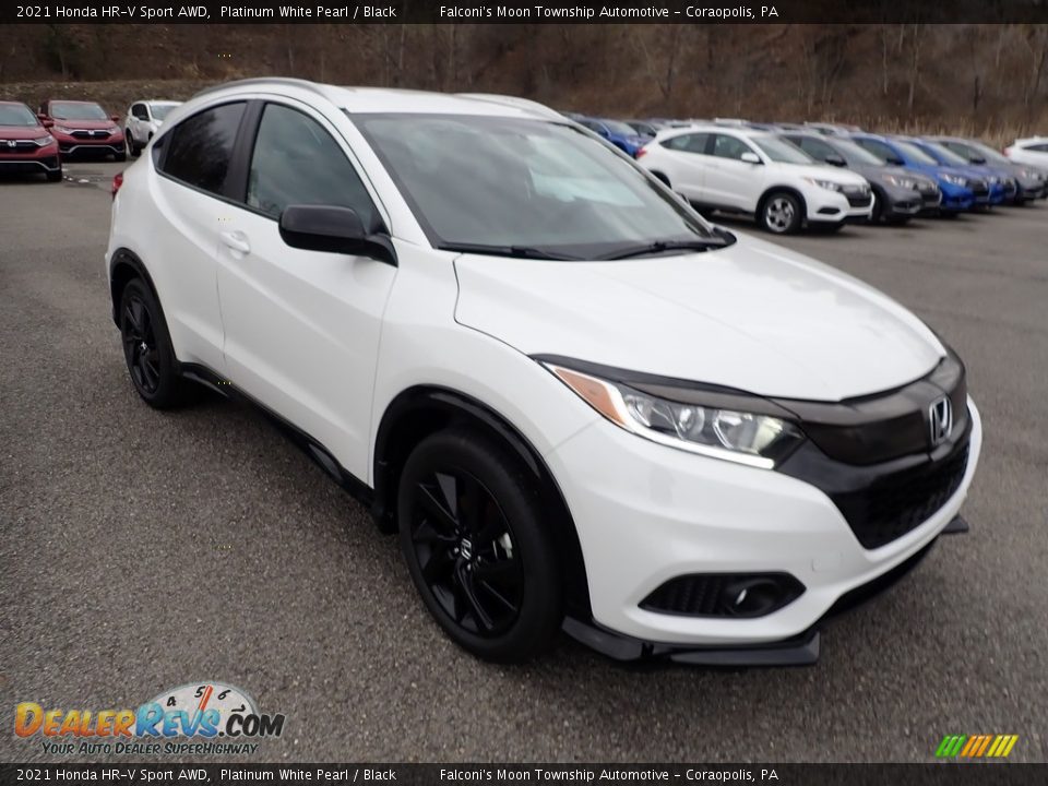 Front 3/4 View of 2021 Honda HR-V Sport AWD Photo #7