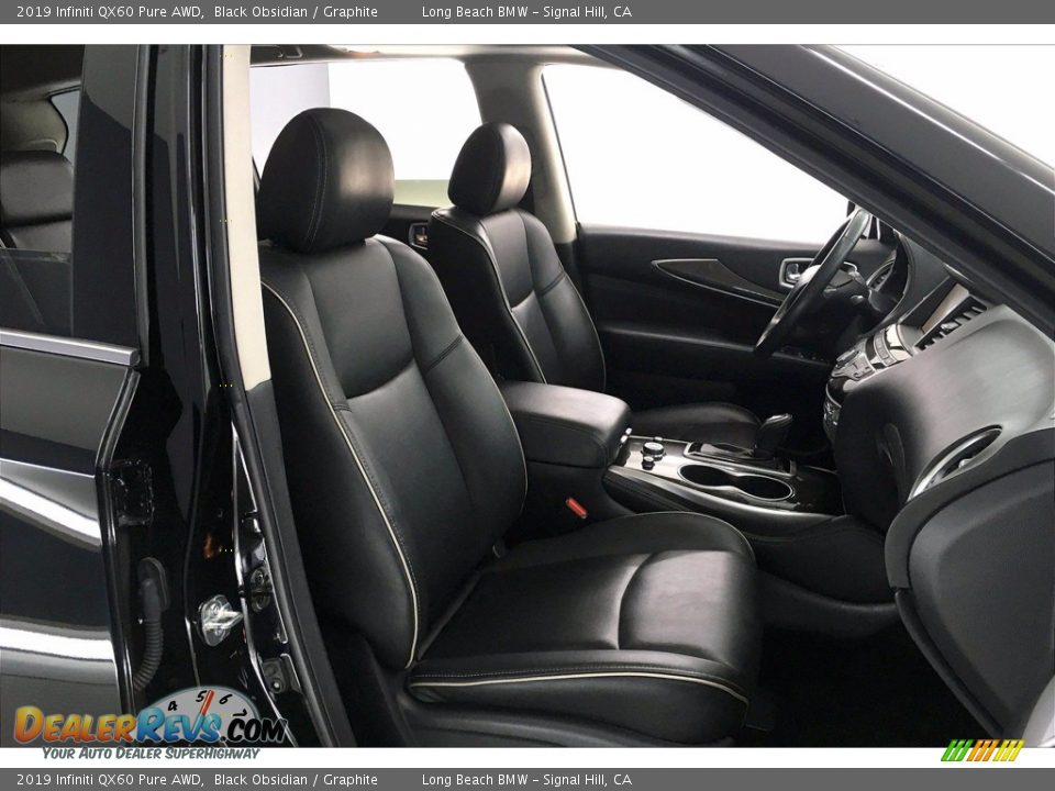 Front Seat of 2019 Infiniti QX60 Pure AWD Photo #6