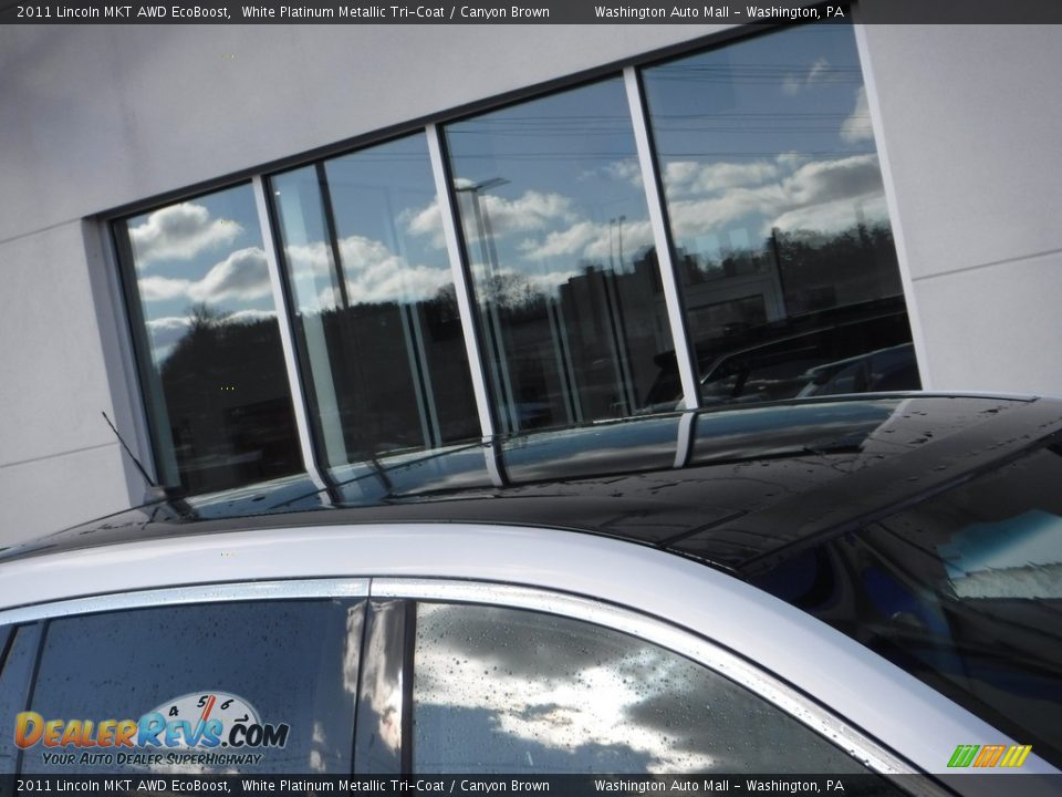 2011 Lincoln MKT AWD EcoBoost White Platinum Metallic Tri-Coat / Canyon Brown Photo #4