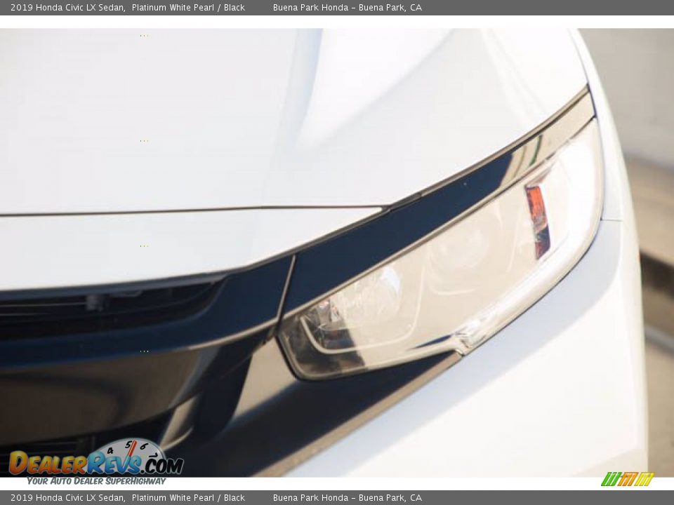 2019 Honda Civic LX Sedan Platinum White Pearl / Black Photo #9