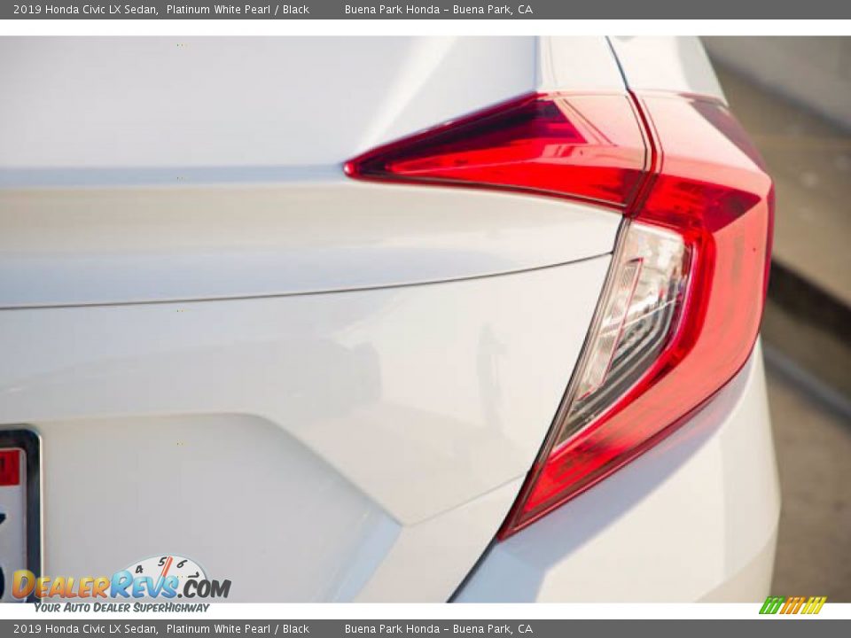 2019 Honda Civic LX Sedan Platinum White Pearl / Black Photo #13