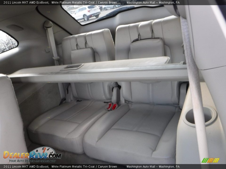 2011 Lincoln MKT AWD EcoBoost White Platinum Metallic Tri-Coat / Canyon Brown Photo #25
