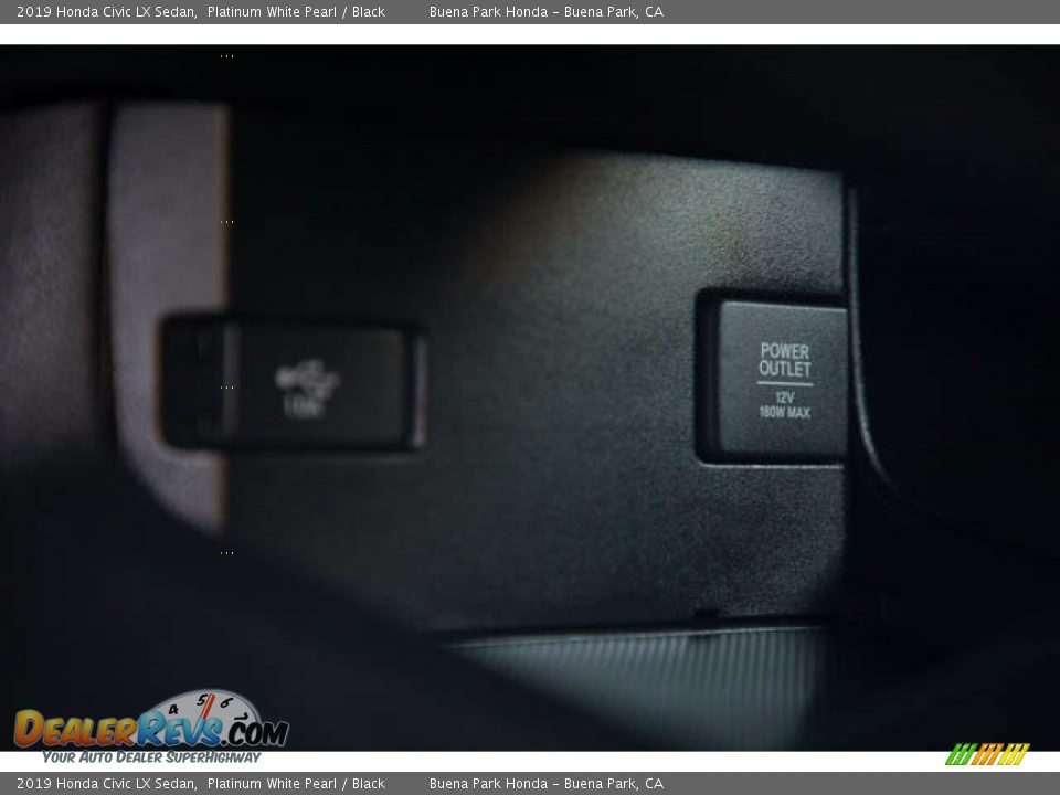 2019 Honda Civic LX Sedan Platinum White Pearl / Black Photo #18
