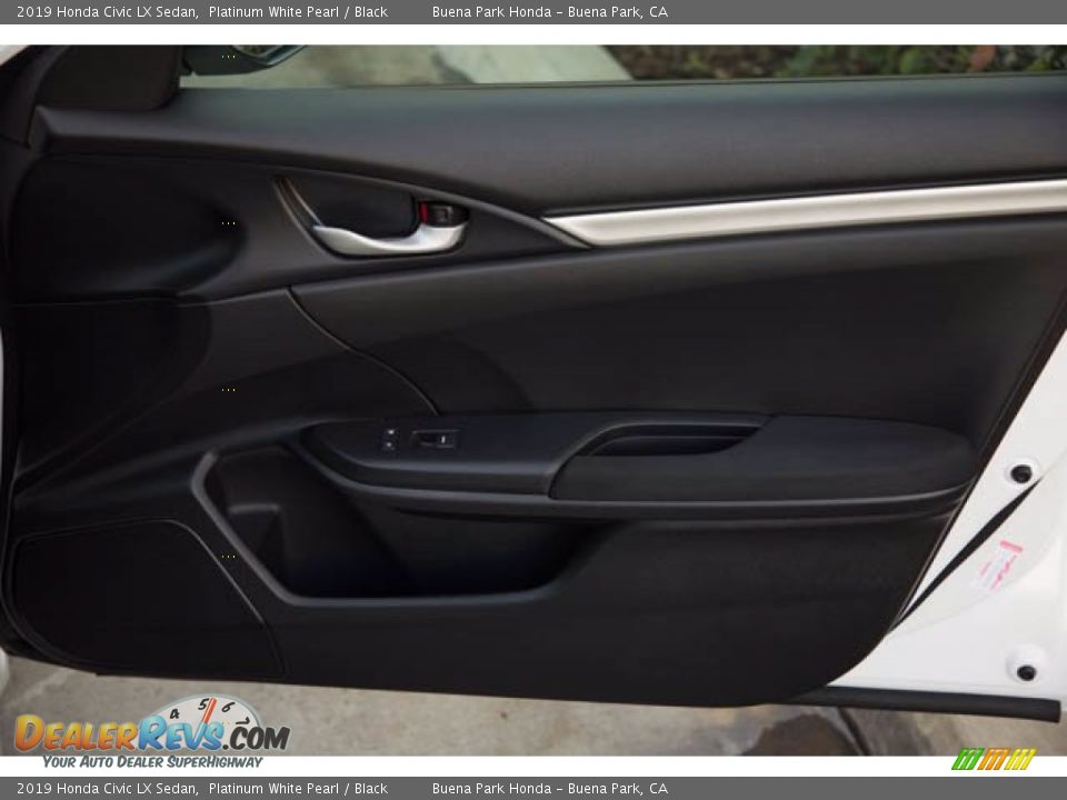 2019 Honda Civic LX Sedan Platinum White Pearl / Black Photo #33