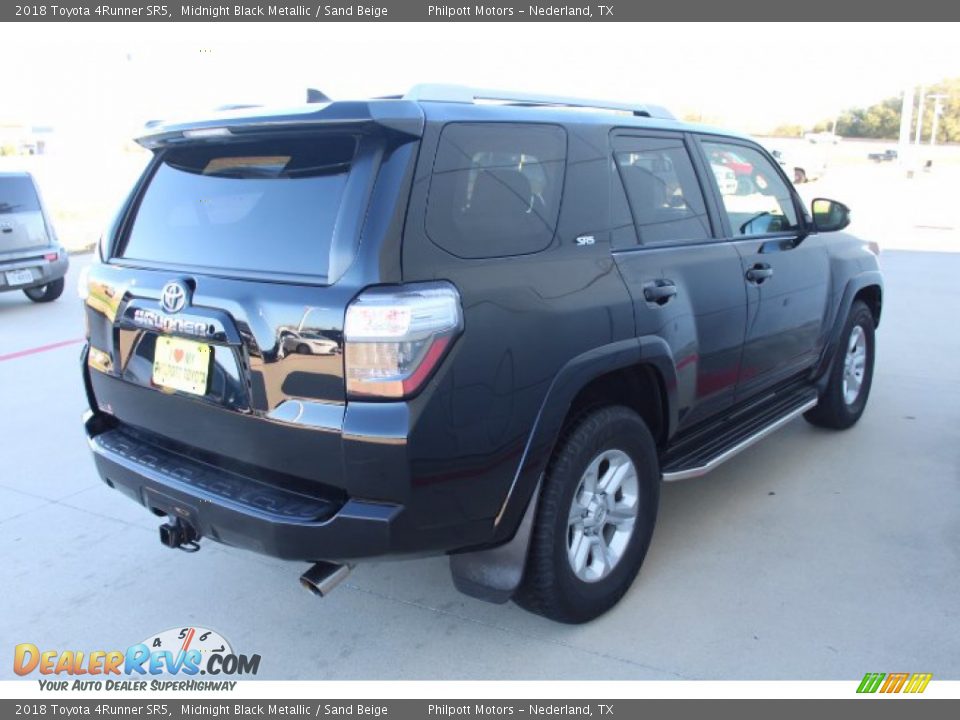 2018 Toyota 4Runner SR5 Midnight Black Metallic / Sand Beige Photo #8