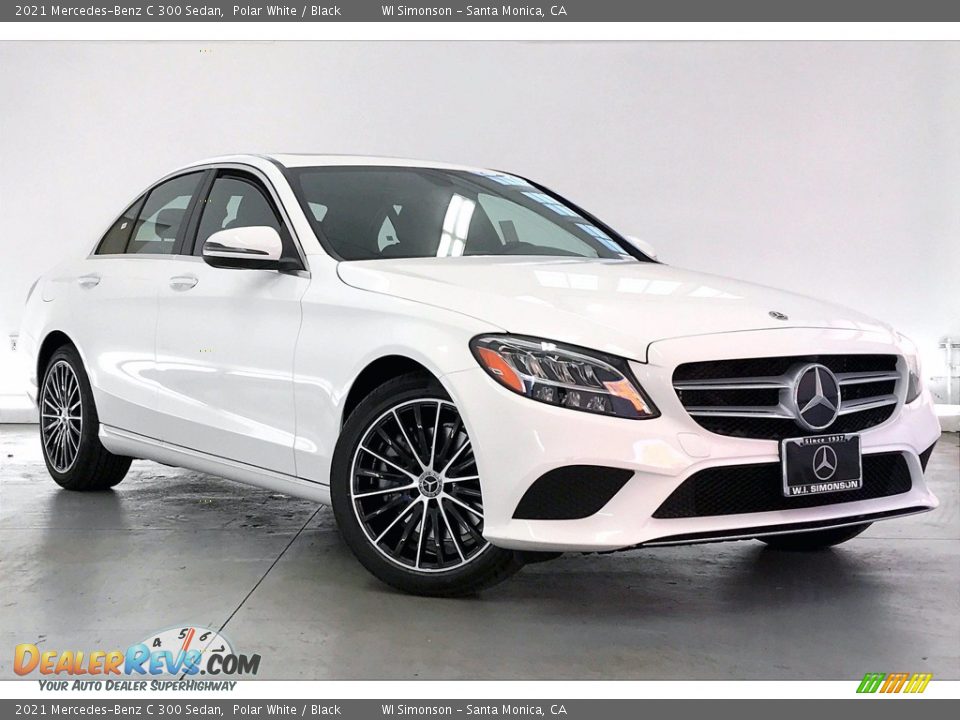 Front 3/4 View of 2021 Mercedes-Benz C 300 Sedan Photo #12