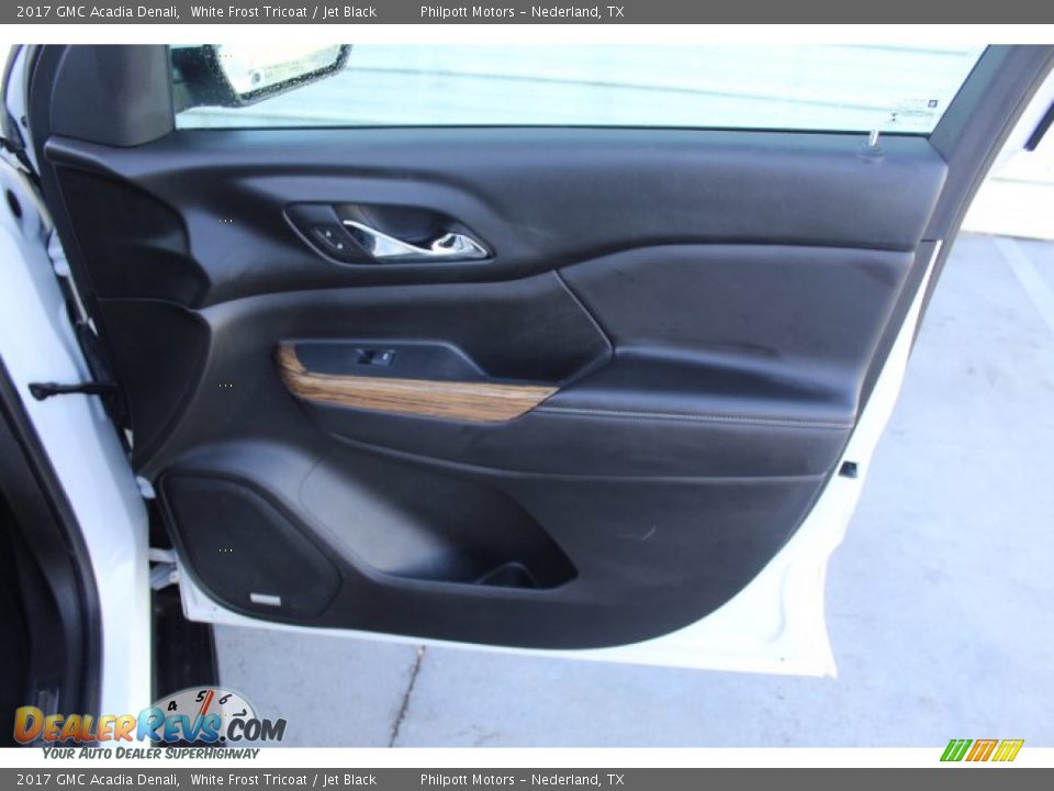 2017 GMC Acadia Denali White Frost Tricoat / Jet Black Photo #29