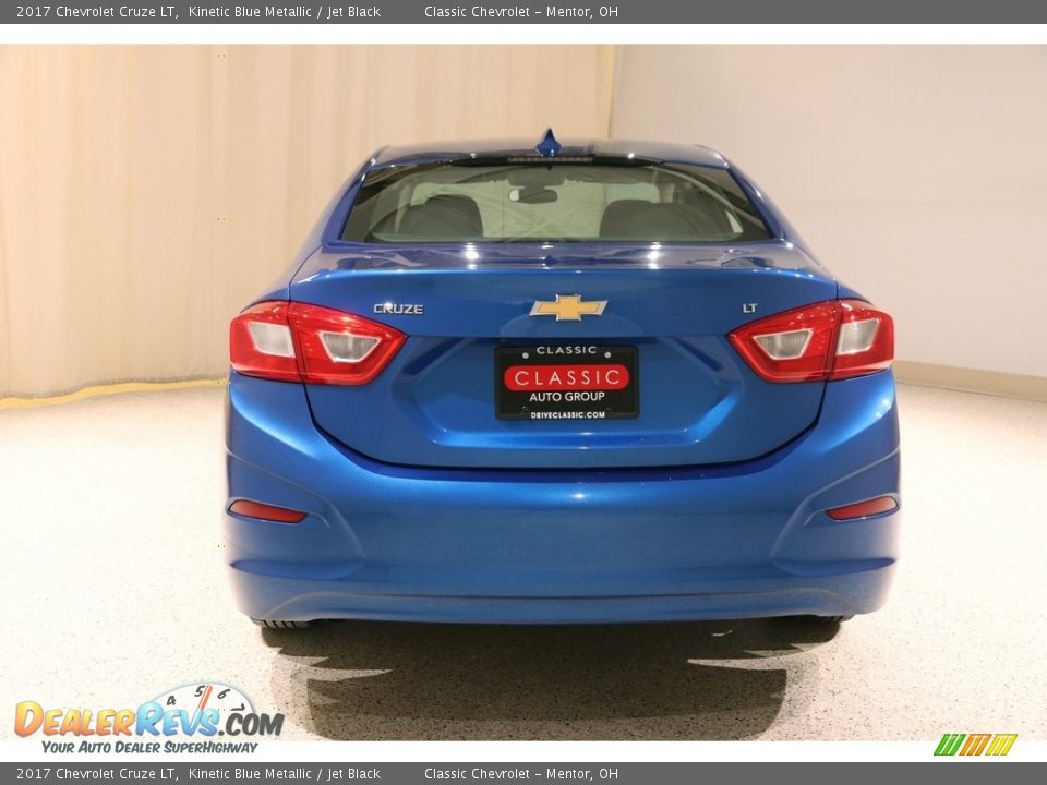 2017 Chevrolet Cruze LT Kinetic Blue Metallic / Jet Black Photo #18