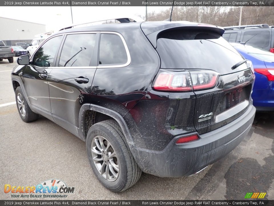 2019 Jeep Cherokee Latitude Plus 4x4 Diamond Black Crystal Pearl / Black Photo #4