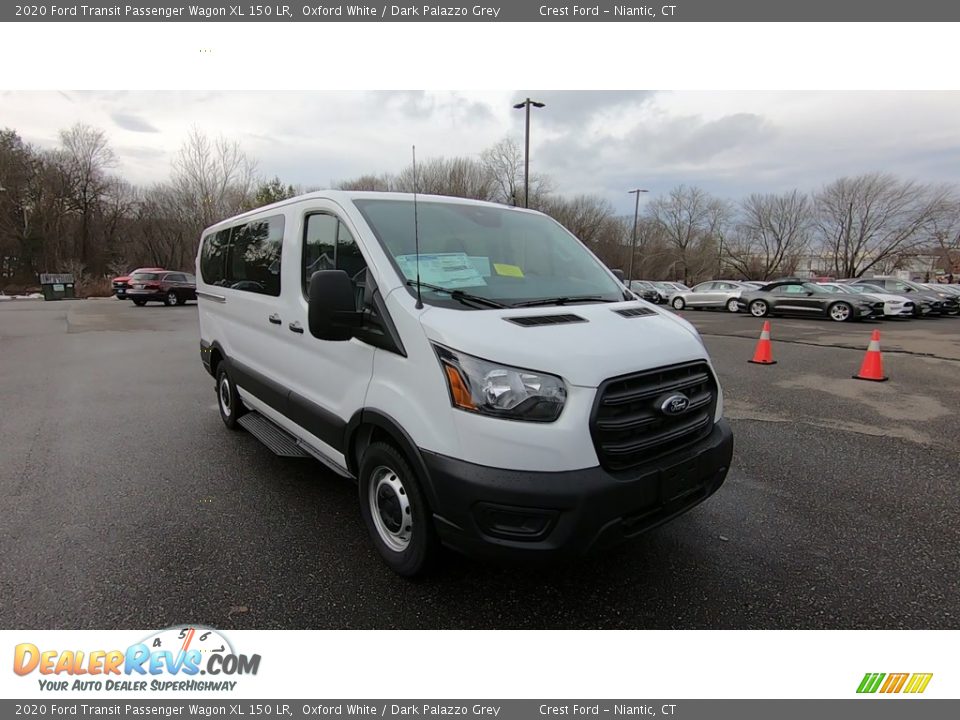 Front 3/4 View of 2020 Ford Transit Passenger Wagon XL 150 LR Photo #1