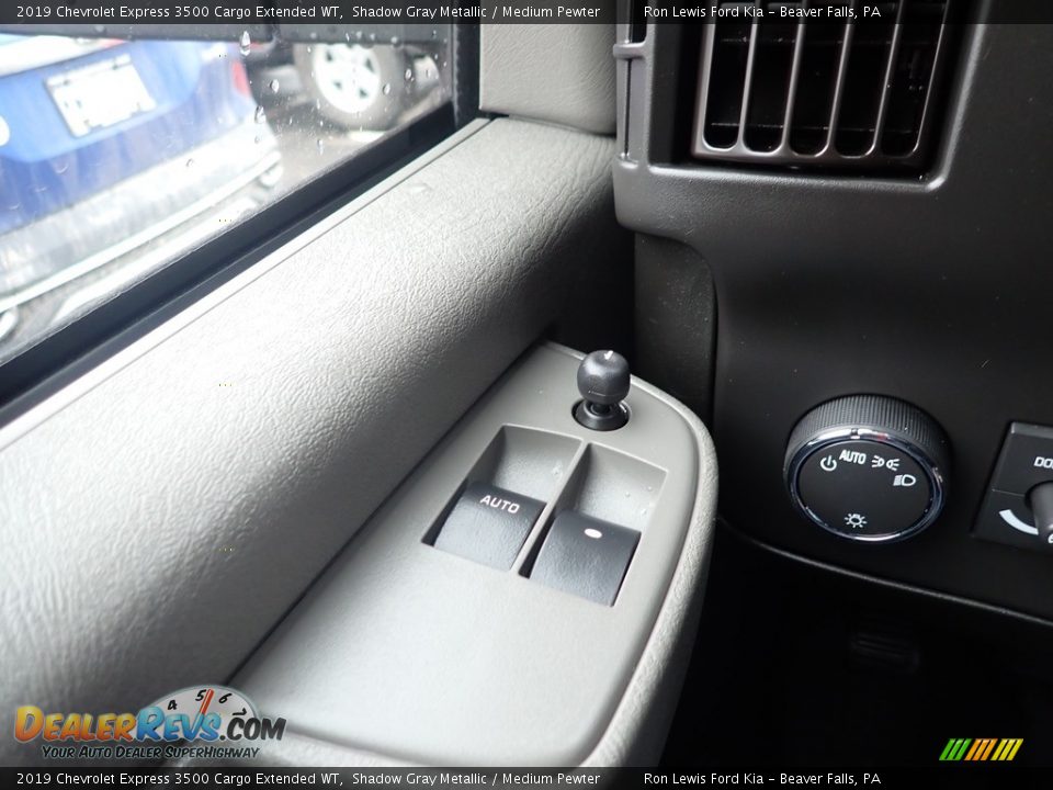 2019 Chevrolet Express 3500 Cargo Extended WT Shadow Gray Metallic / Medium Pewter Photo #19