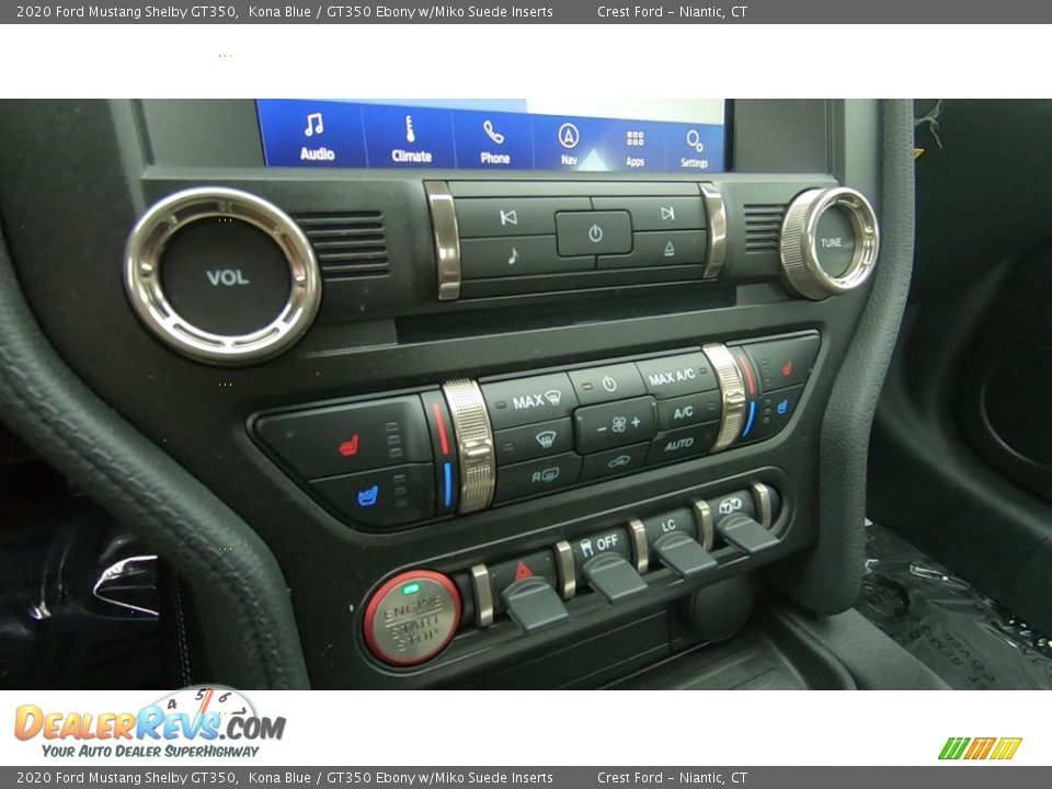 Controls of 2020 Ford Mustang Shelby GT350 Photo #16