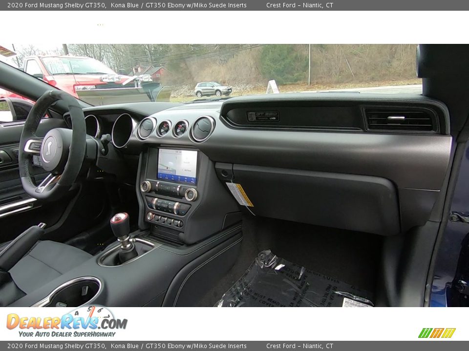 Dashboard of 2020 Ford Mustang Shelby GT350 Photo #25
