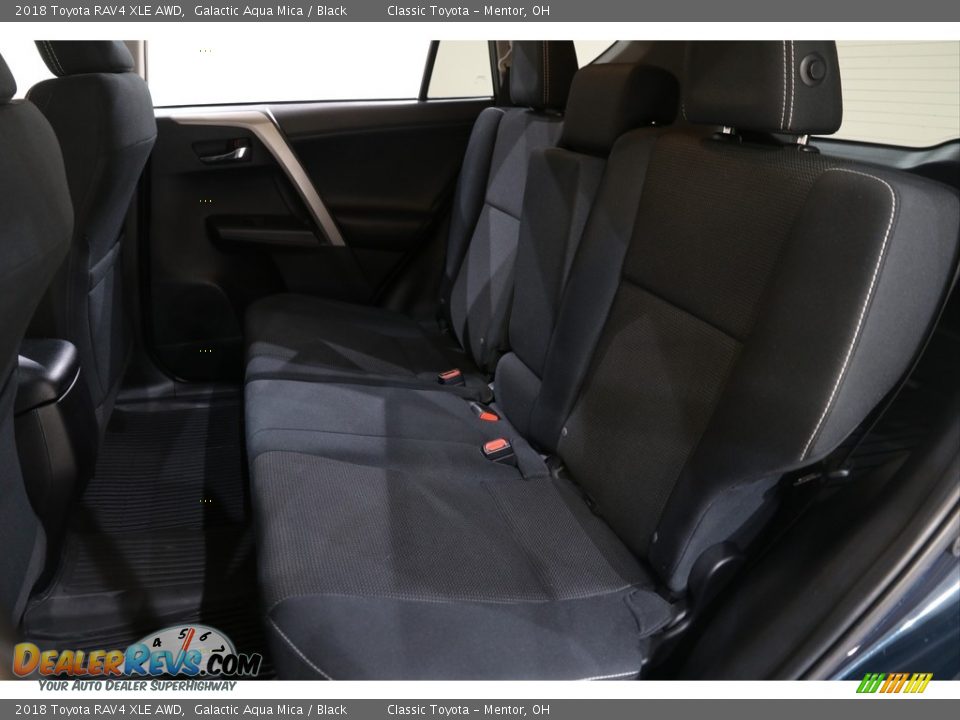 2018 Toyota RAV4 XLE AWD Galactic Aqua Mica / Black Photo #16