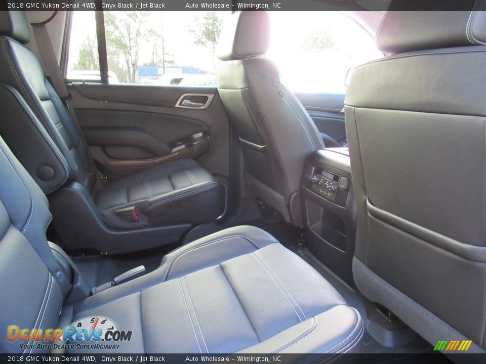 2018 GMC Yukon Denali 4WD Onyx Black / Jet Black Photo #12