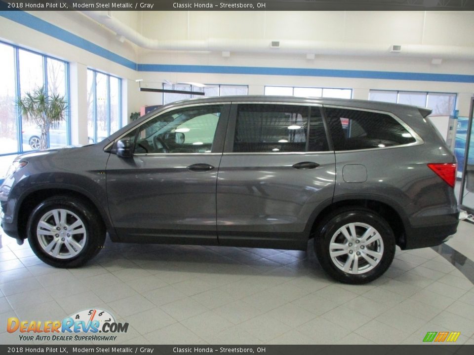 2018 Honda Pilot LX Modern Steel Metallic / Gray Photo #10