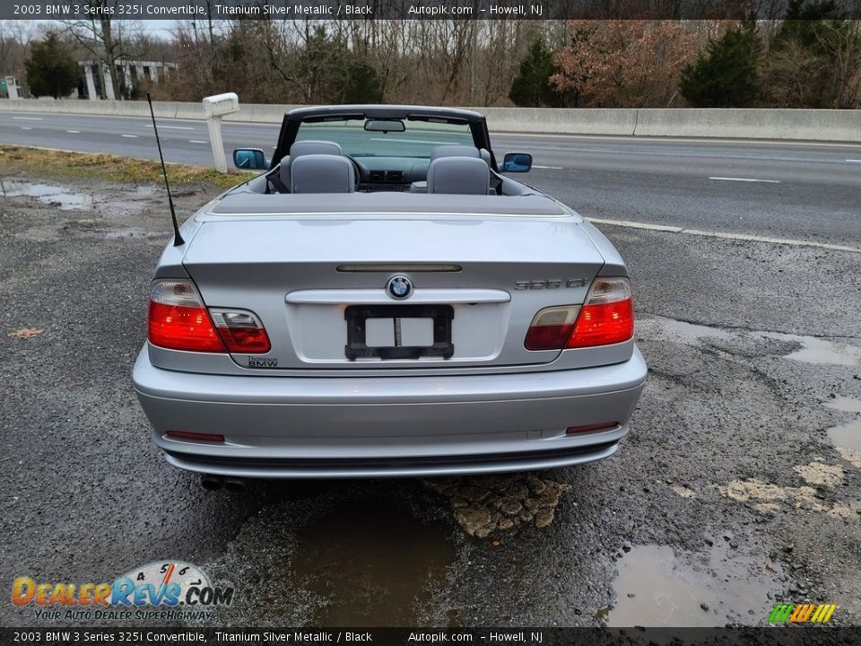 2003 BMW 3 Series 325i Convertible Titanium Silver Metallic / Black Photo #5