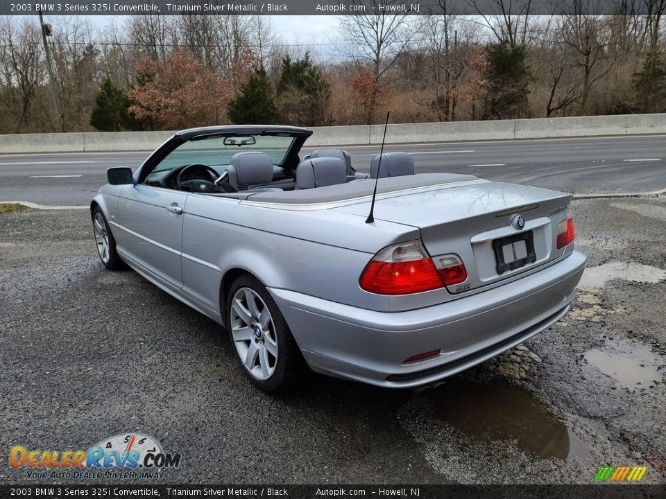 2003 BMW 3 Series 325i Convertible Titanium Silver Metallic / Black Photo #6