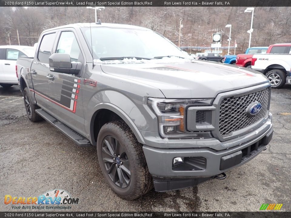 Front 3/4 View of 2020 Ford F150 Lariat SuperCrew 4x4 Photo #3