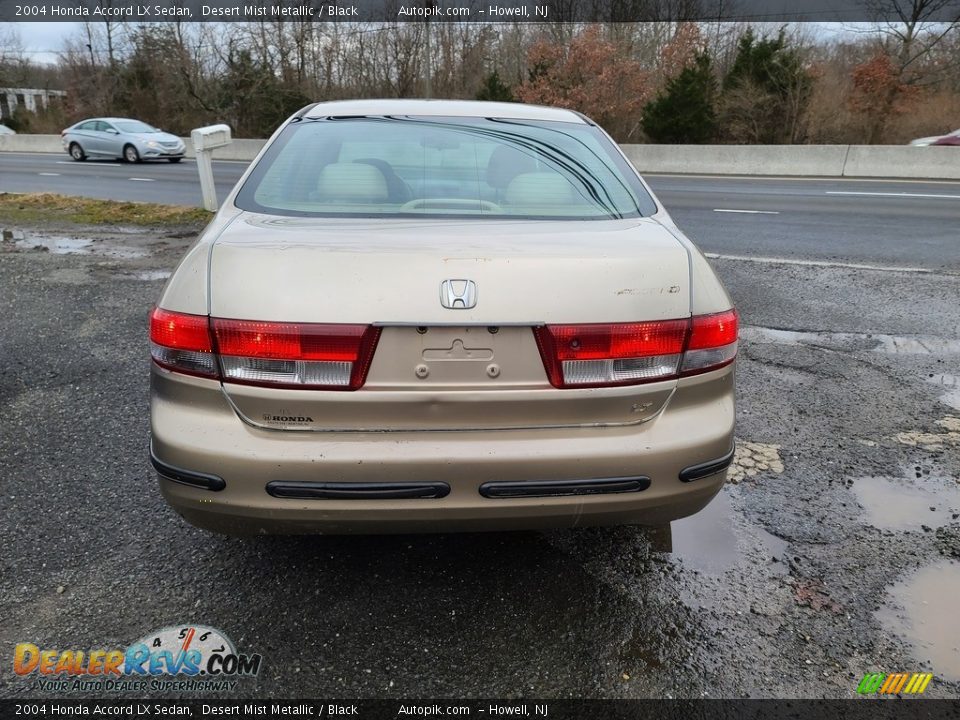 2004 Honda Accord LX Sedan Desert Mist Metallic / Black Photo #5