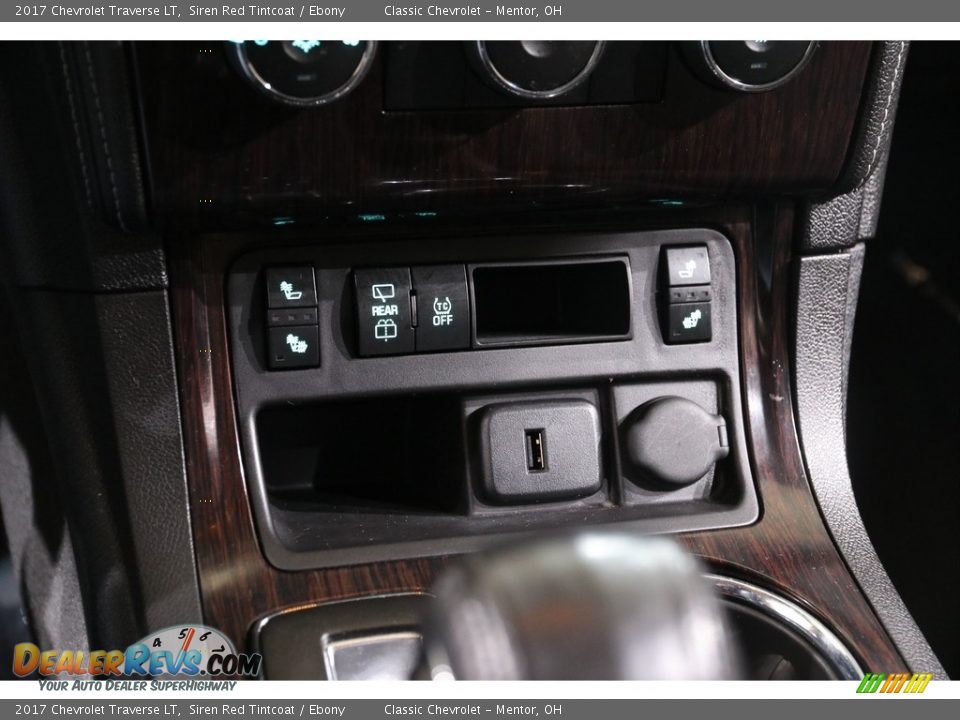 2017 Chevrolet Traverse LT Siren Red Tintcoat / Ebony Photo #12