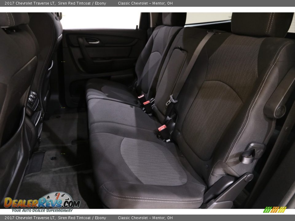 2017 Chevrolet Traverse LT Siren Red Tintcoat / Ebony Photo #16
