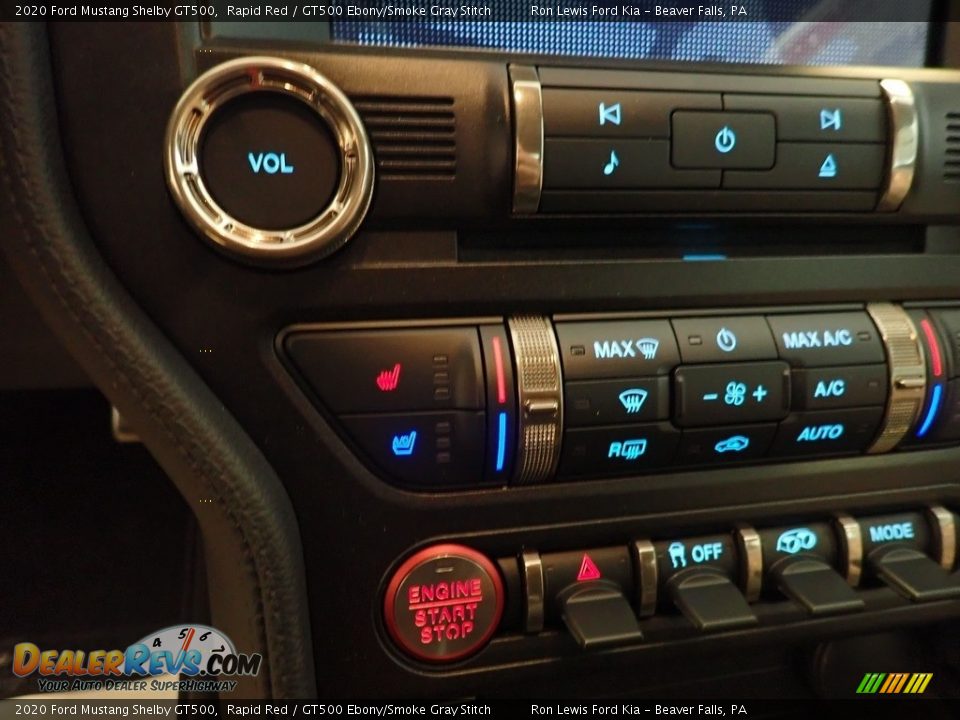 Controls of 2020 Ford Mustang Shelby GT500 Photo #15