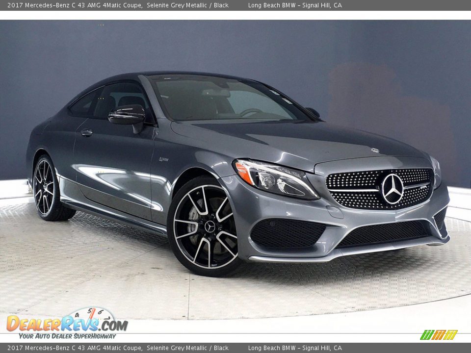 Front 3/4 View of 2017 Mercedes-Benz C 43 AMG 4Matic Coupe Photo #36