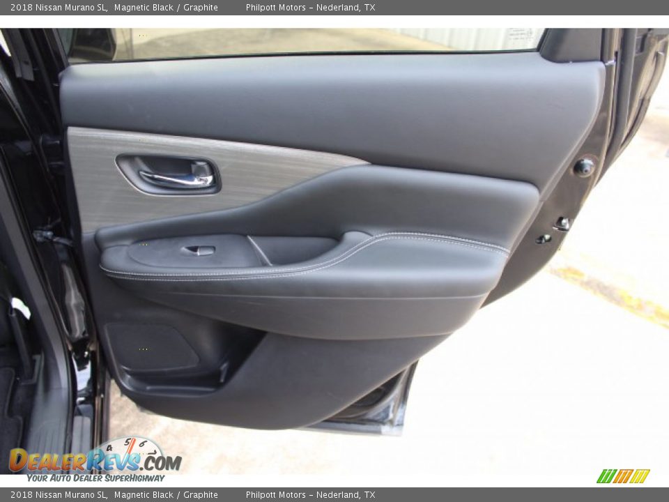 2018 Nissan Murano SL Magnetic Black / Graphite Photo #26