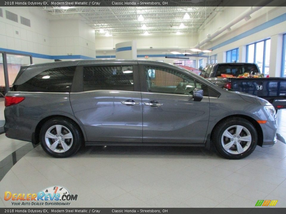 2018 Honda Odyssey EX Modern Steel Metallic / Gray Photo #4