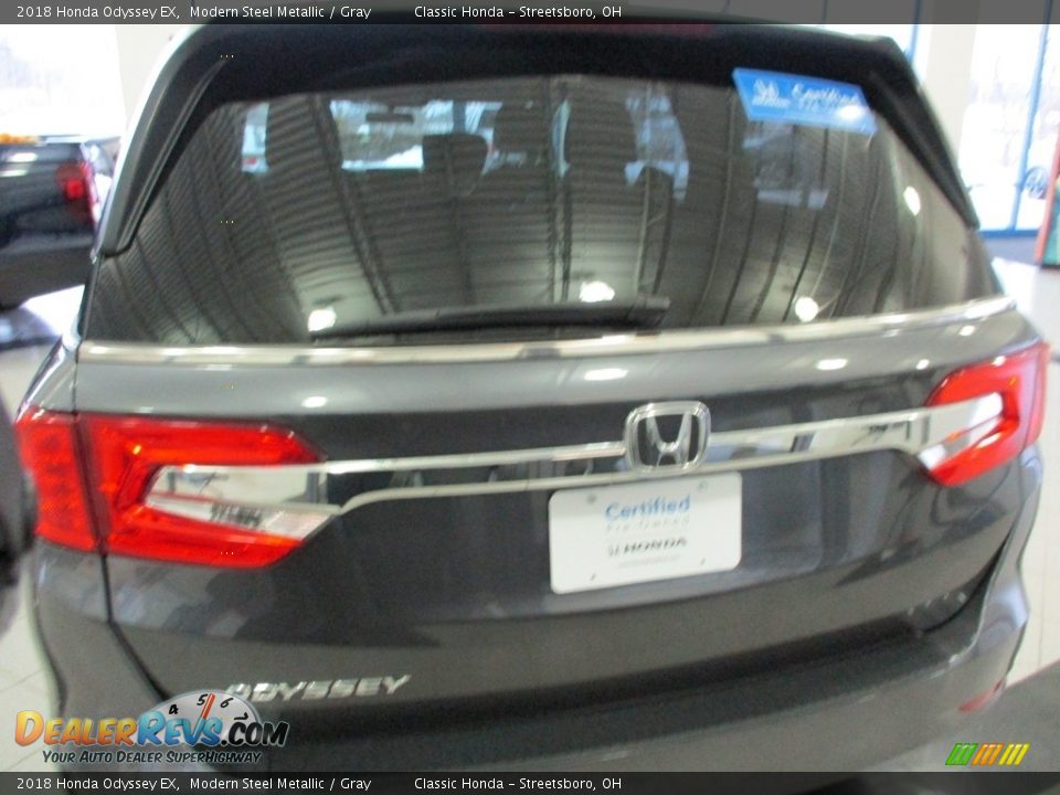 2018 Honda Odyssey EX Modern Steel Metallic / Gray Photo #8