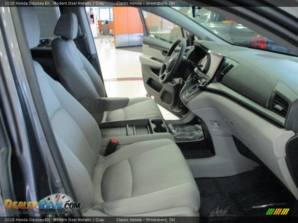 2018 Honda Odyssey EX Modern Steel Metallic / Gray Photo #16