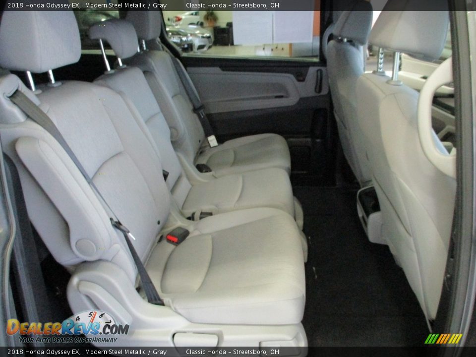 2018 Honda Odyssey EX Modern Steel Metallic / Gray Photo #18