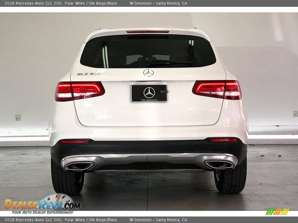 2018 Mercedes-Benz GLC 300 Polar White / Silk Beige/Black Photo #3