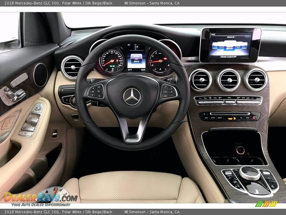 2018 Mercedes-Benz GLC 300 Polar White / Silk Beige/Black Photo #4