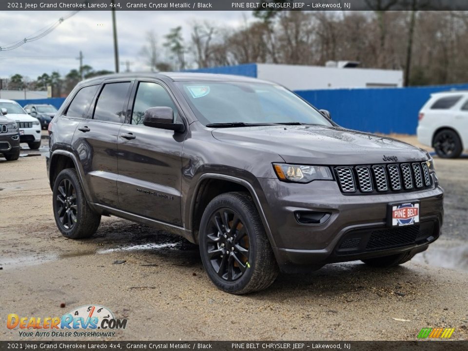 2021 Jeep Grand Cherokee Laredo 4x4 Granite Crystal Metallic / Black Photo #1