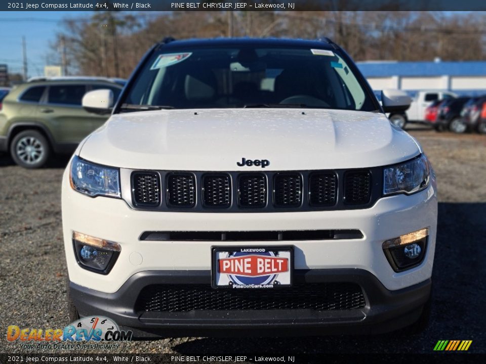 2021 Jeep Compass Latitude 4x4 White / Black Photo #3