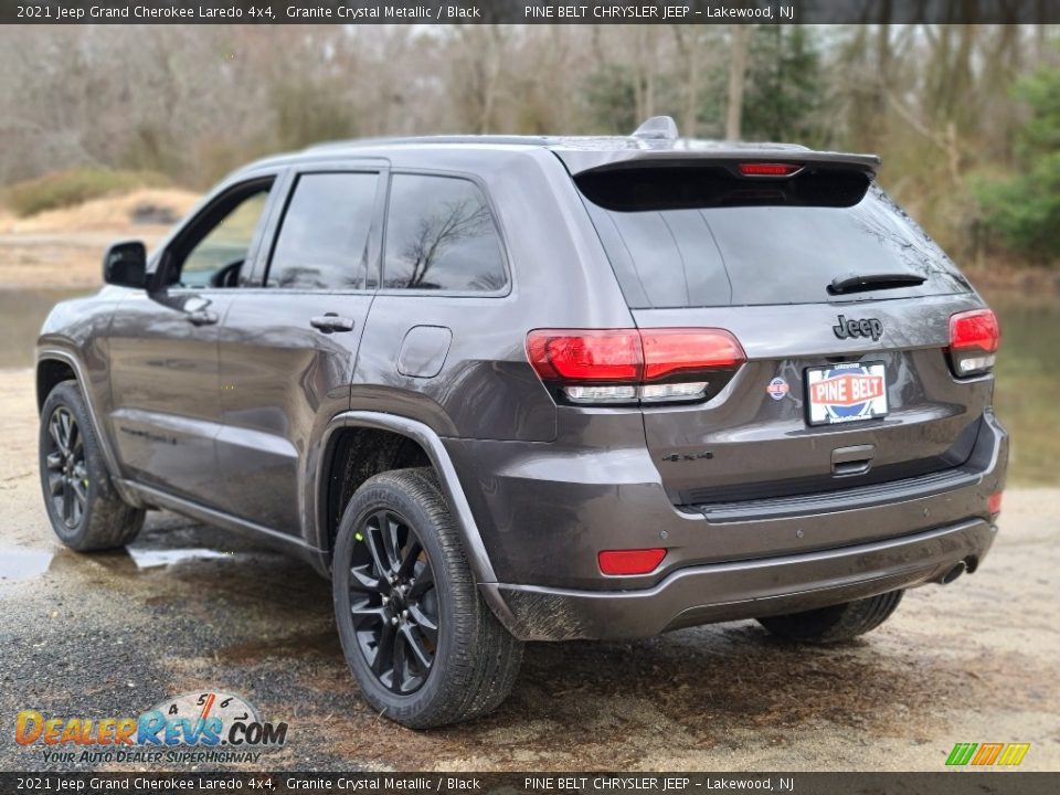 2021 Jeep Grand Cherokee Laredo 4x4 Granite Crystal Metallic / Black Photo #6